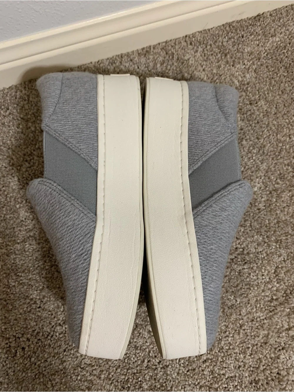 Vince Warren Gray Wool Felt Ribbed Textured Platform Slip On Sneaker Size 5.5